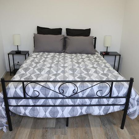 Magnifique T2/ 20 Min De Paris Apartment Montlhery Exterior photo